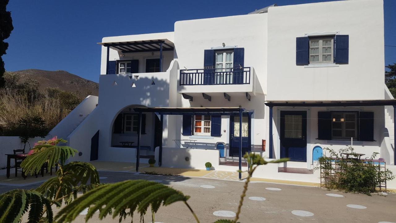 Ο Μπαξεσ Apartment Livadi  Ngoại thất bức ảnh
