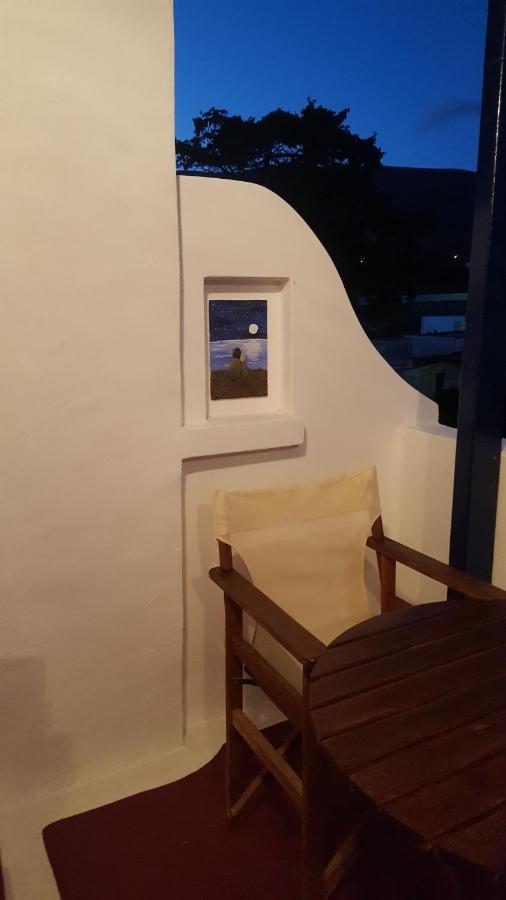 Ο Μπαξεσ Apartment Livadi  Ngoại thất bức ảnh